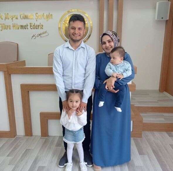 Aynı aileden 2 can gitti! Polis baba kurtuldu, hamile anne yoğun bakımda 2